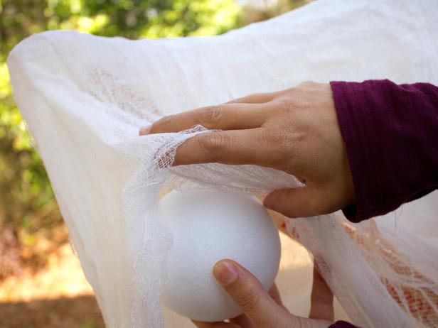 Decorațiunile de grădină de Halloween faceți-vă singuri fantome mici bile din polistirol Decor-grădină-Halloween-face-tu-singur-fantomă-mici-bile-din-polistiren