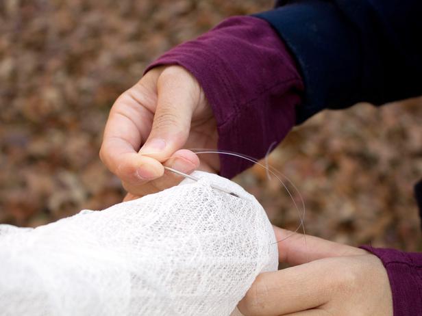 Decorațiunile de grădină Halloween de la bricolaj coase linia de pescuit a fantomelor Decor-grădină-Halloween-cusătură-de-pescuit-fantomă