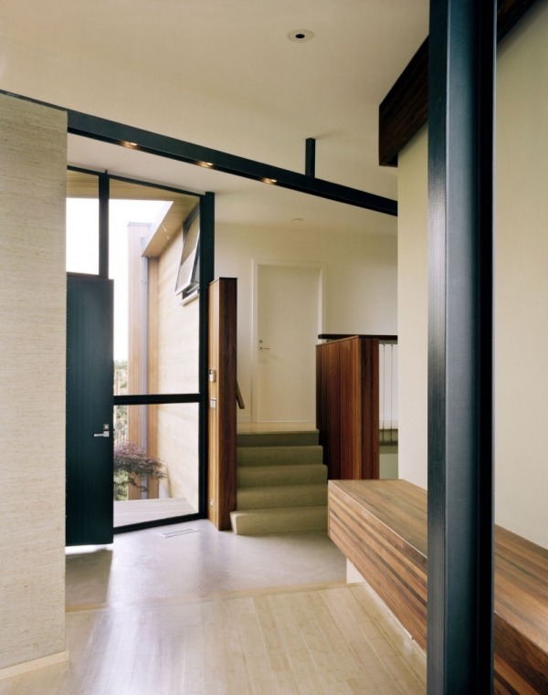 zona de intrare pe coridor casă bancară cu design modern hol intrare zona banca casa design modern