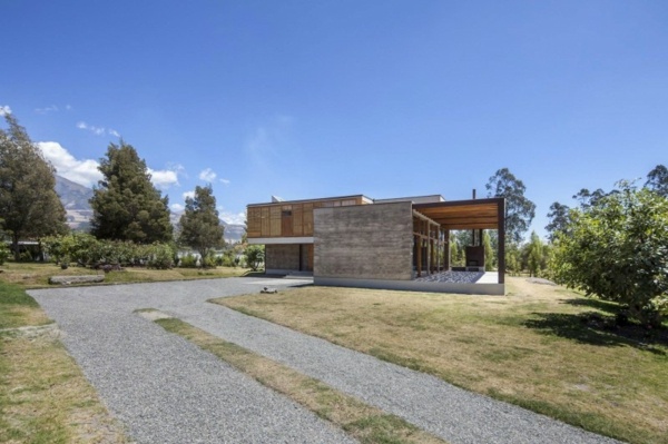 Drumul spre Munții Kieselweg este o natură frumoasă