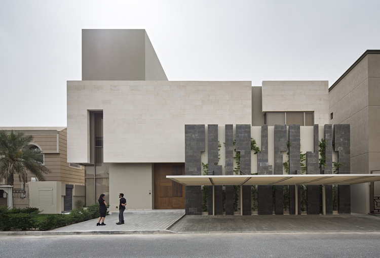 perdele de protecție solară fațadă vilă casă oraș