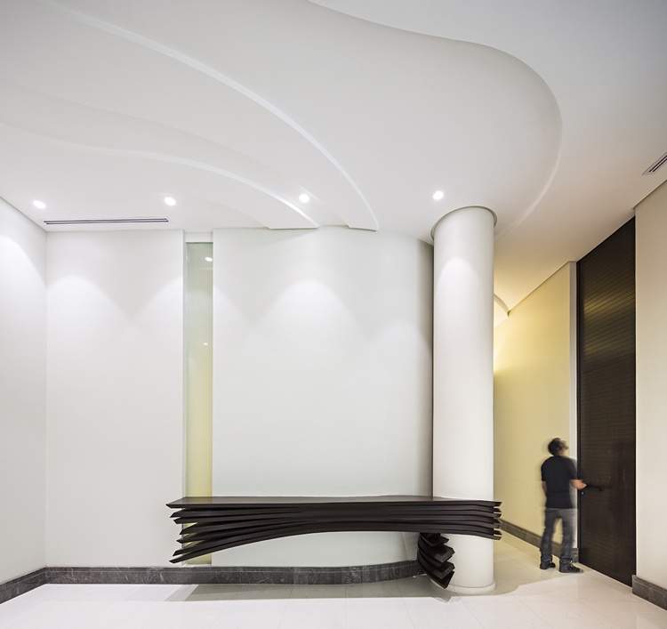 clădire intrare design suspendat deckke iluminat încastrat bancă lemn