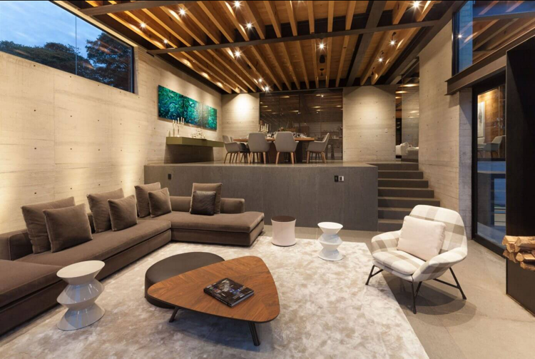 atmosferă modernă, primitoare, cu mobilier elegant în gri fatada casei-sticla-estetica moderna-interior-living-zona de luat masa-gri-mobilier