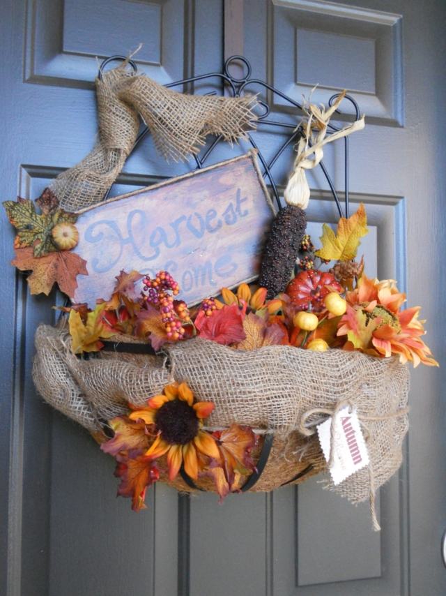 Herbstdeko coș ușă din față panglică iută flori frunze umplute decor de toamnă-coș-ușă-ușă-panglică-iută-flori-frunze-umplute