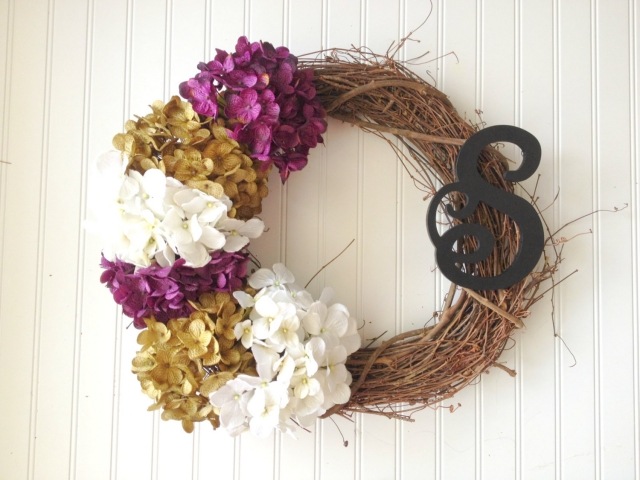 decor de toamnă cunună flori hortensii uscate decor-toamnă-coroană-flori-uscate-hortensii