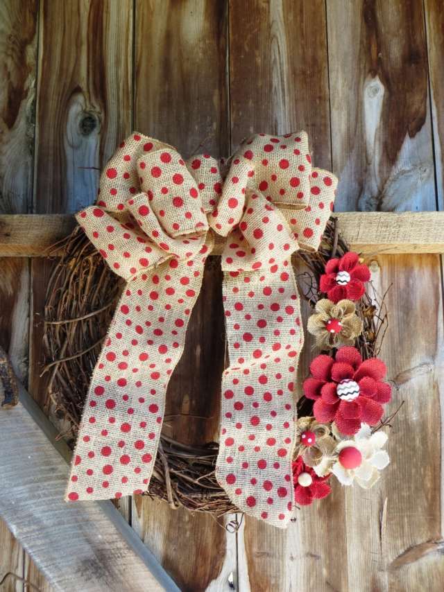 mici coroane flori iuta panglica iuta funda tesatura rosie flori mici-coroane-flori-iuta-panglica-funda-rosu-tesatura-flori