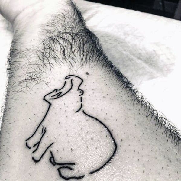 Obris Hippo tetovaže na podlaktici za muškarce