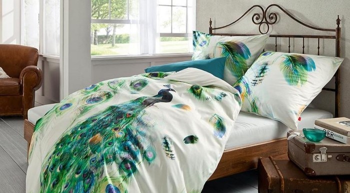 Lenjerie de pat pentru dormitor - motive de imprimare ușor de întreținut și respirabil-chic - păun Lenjerie-de-pat-floral-dormitor-motive-imprimate-chic-modele-păun-ușor-de-îngrijit-respirabil