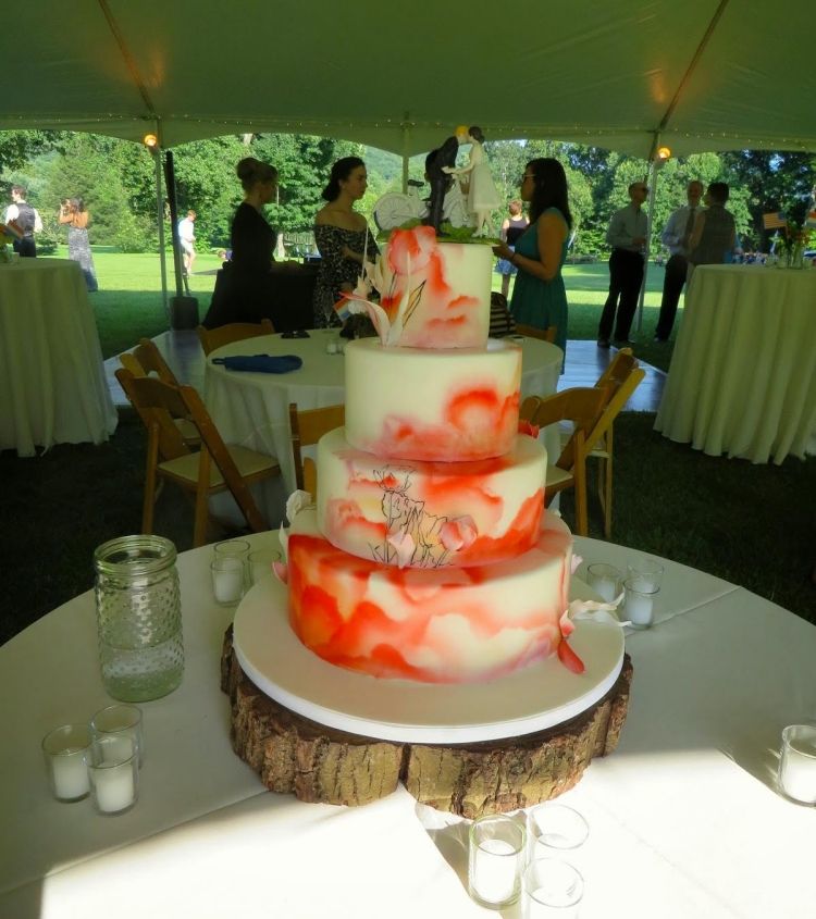 tort de nunta pe patru niveluri cu efecte de acuarela portocalie tort-de-nunta-extraordinar-acuarela-portocaliu-abstract-cu-trei-nivele-fondant