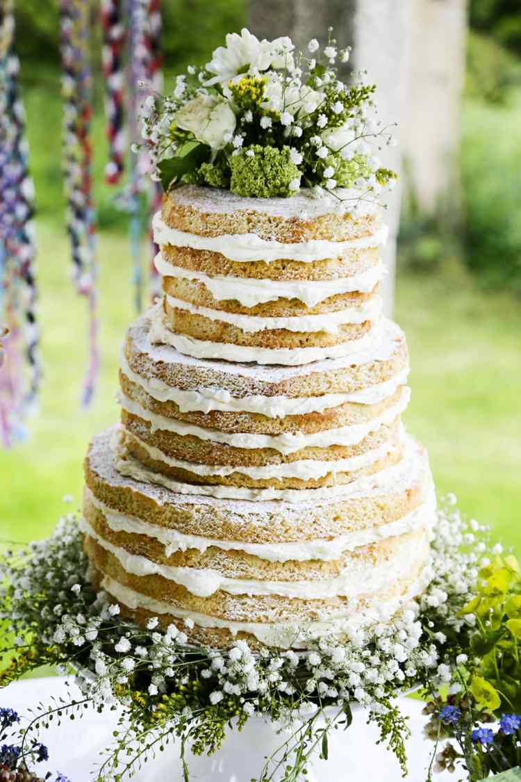 tort-de-nunta-fondant-luxuriant-decor-floral-glazura-zahar-decoreaza