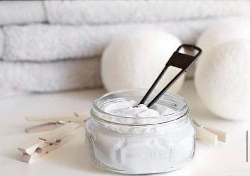 Kokosovo ulje za privremeno uklanjanje tetovaža