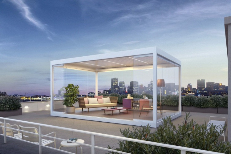 idei pentru ferestre glisante de protecție solară minimalistă pe terasă