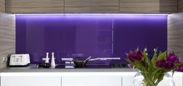 oglinda gresie idei mov pentru lumini de bucatarie