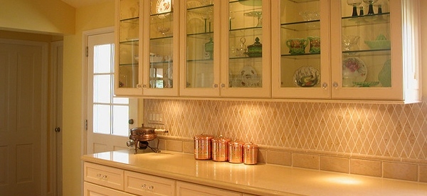 culoare crem nuanțează idei pentru lumini de bucătărie