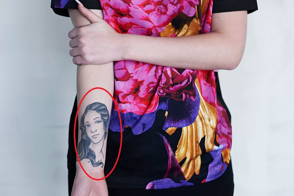 イギー・アゼリアヴィーナスの誕生タトゥー