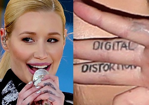 イギー-アゼリア-デジタルディストーション-フィンガー-タトゥー