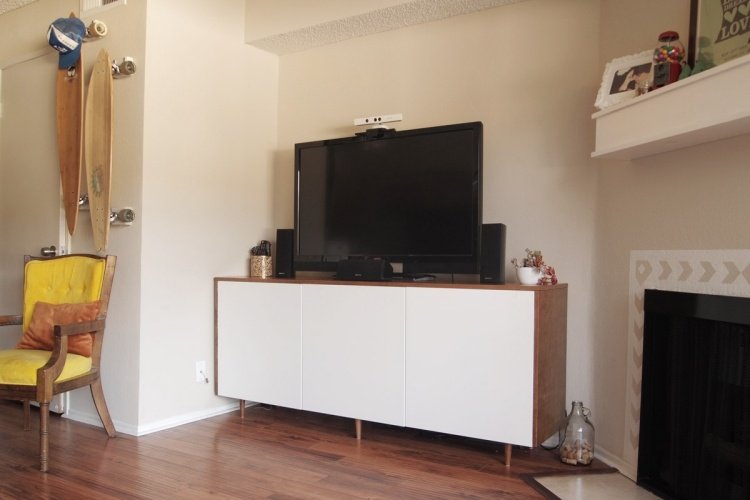 ikea-besta-raft-sistem-de-depozitare-panou-alb-vintage-din-lemn-exterior-front-dulap-alb