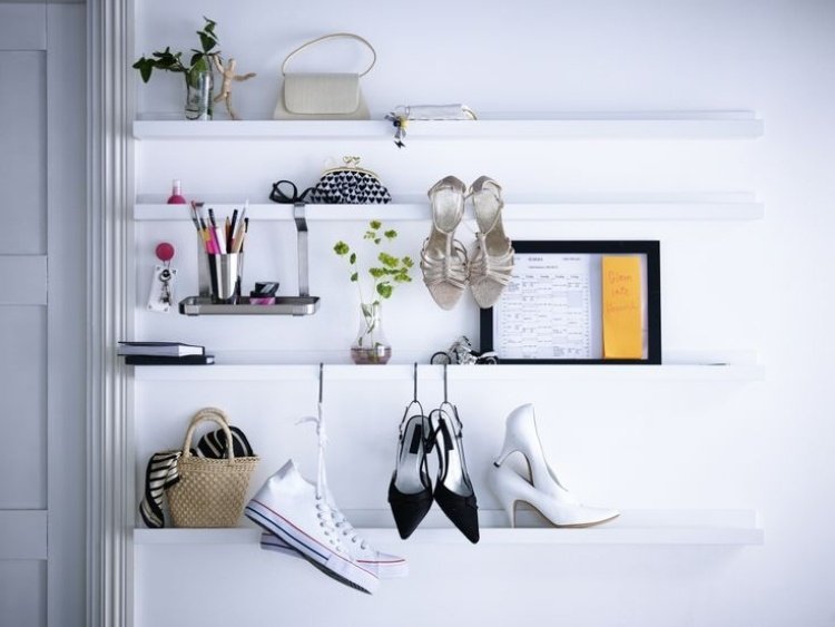 Sina de imagine IKEA cu multe utilizări posibile Șină de imagine IKEA Ribba multe opțiuni diferite