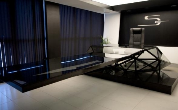 Masă de conferințe cu mobilier futurist - negru Mobilier design modern birou aspect Bozhinovski