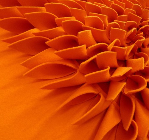 Idei inovatoare pentru placarea panourilor acustice portocalii