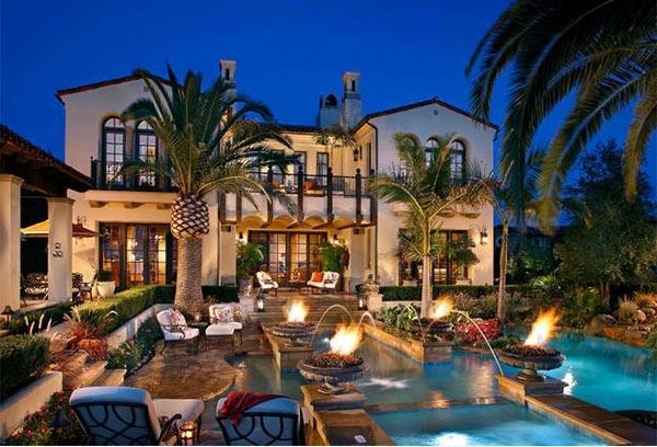 Piscină atmosferă petrecere Havana