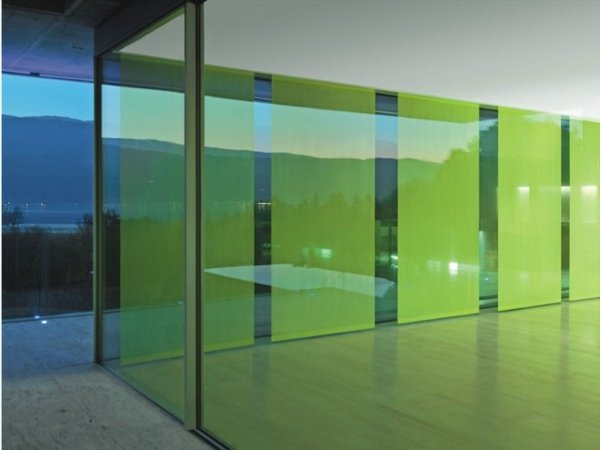 Jaluzele din material textil cu pardoseală de culoare verde sistem de acționare a motorului Sistem de acționare a motorului din tavan, reglabil pe înălțime