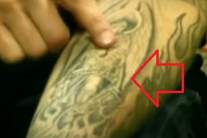 ジェームスエンジェルタトゥー