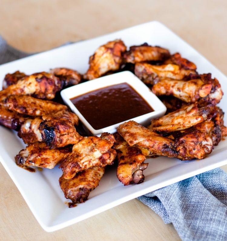 Sosul Jerk se prepară ușor pentru scufundare