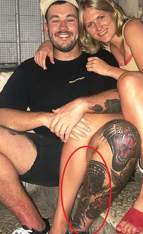 悪魔の生き物-ジョエルスウィフトタトゥー