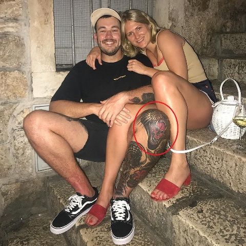 赤いドラゴン-ジョエルスウィフトタトゥー