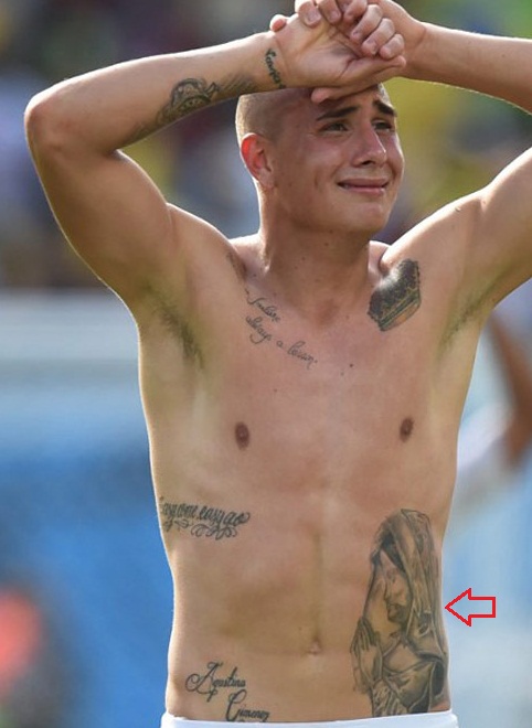 Jose Gimenez Tatuaggi donna lato sinistro