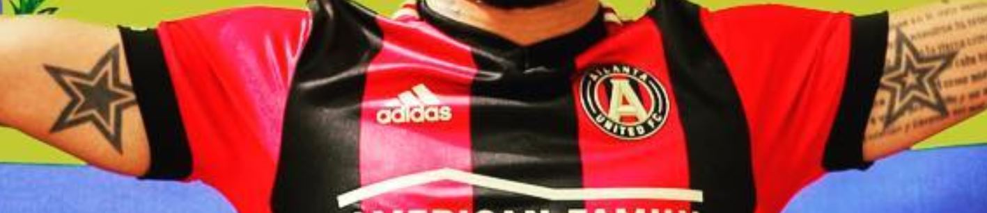 Josef zvijezde na tetovaži bicepsa