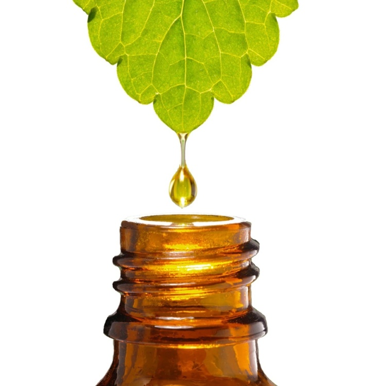 Uleiul de camfor are un efect de încălzire și este potrivit numai pentru mâncărime, dar nu și pentru arsură