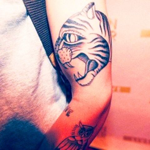 Tatouage Tigre Justin Bieber