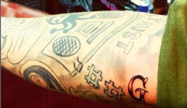 Tatouage Justin Bieber G