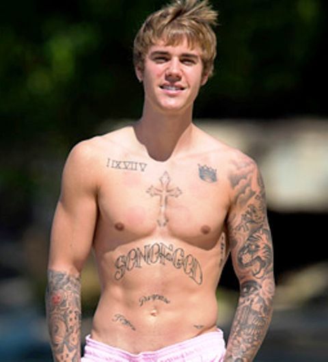 Justin Bieber tatouage Fils de Dieu