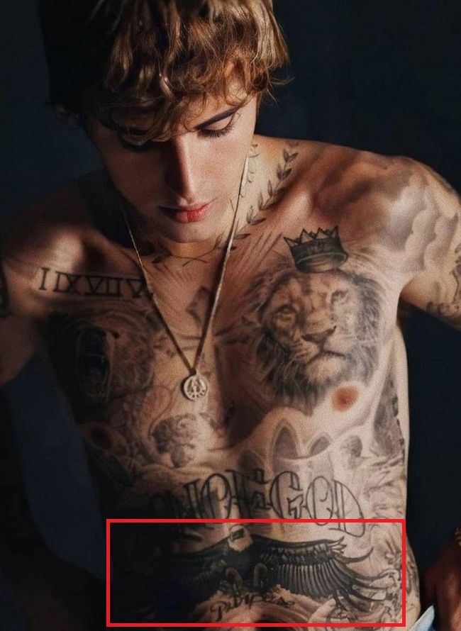 tatouage d'aigle de justin bieber
