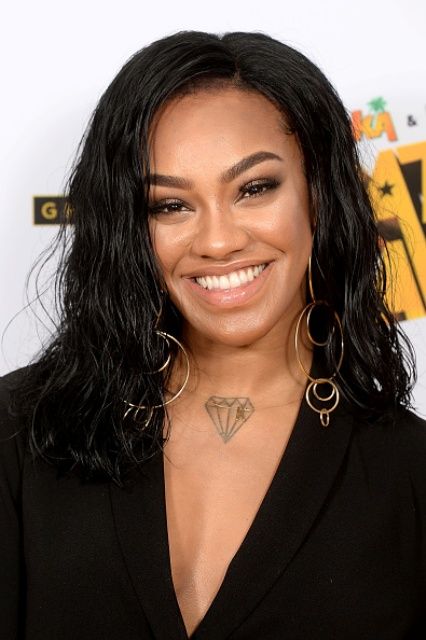 Tatouages ​​​​de diamant sur la poitrine de Karis Anderson