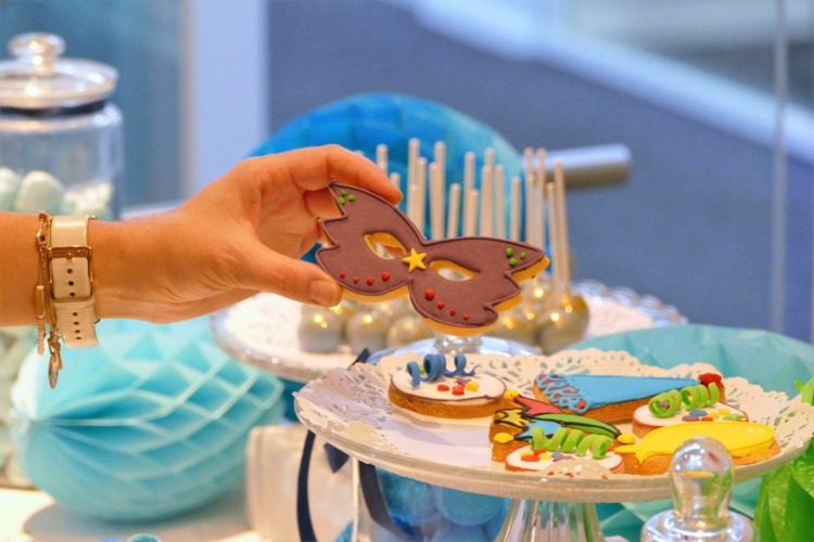 Idei decorare carnaval petrecere gradina mancare deget carnaval