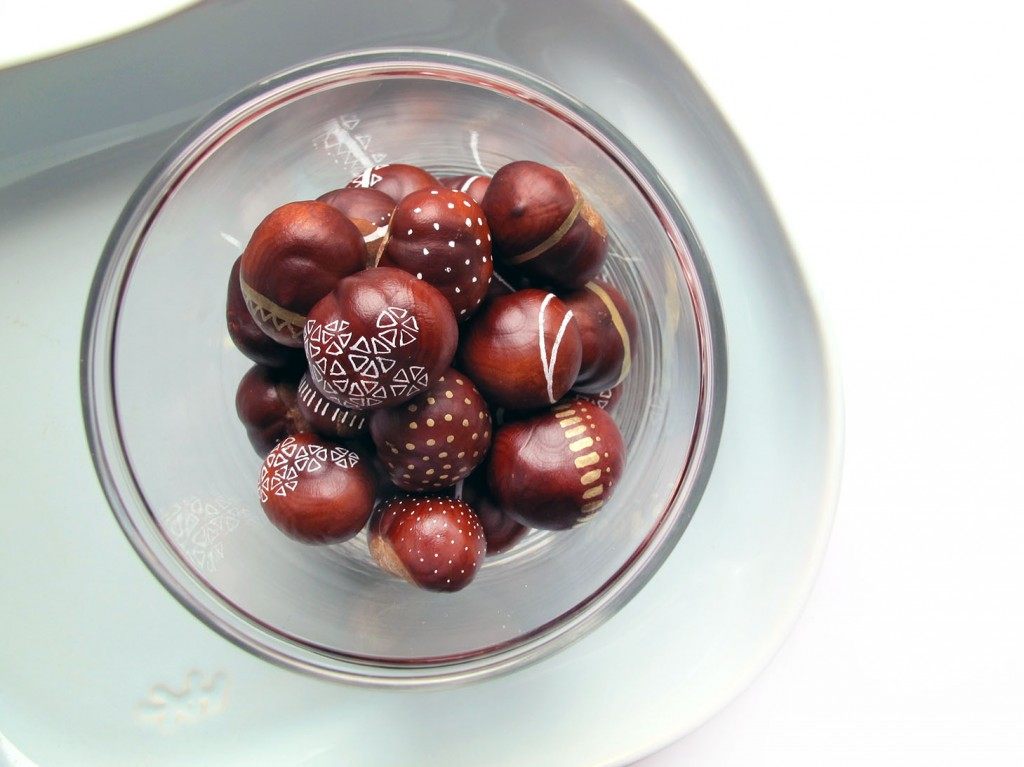 Cum să pictezi nuci Instrucțiuni decorațiuni de masă pentru toamnă ușor