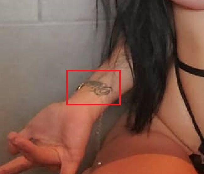 Tatouage au poignet Katrina Jade