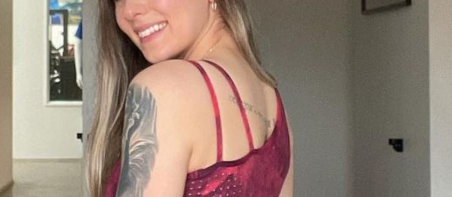 ケルシーバックタトゥー