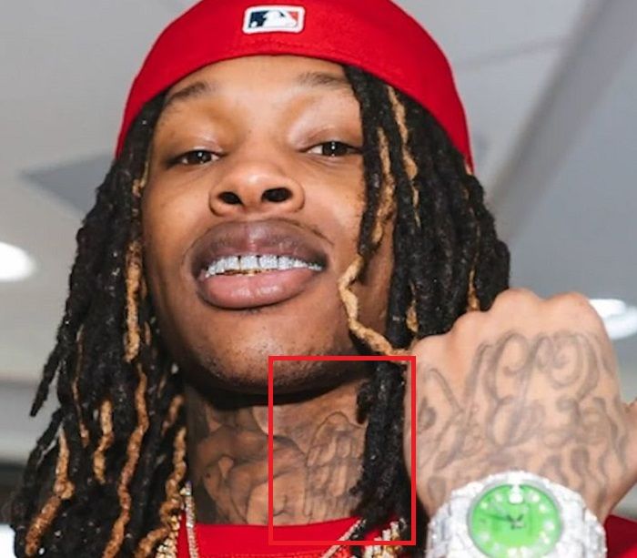 tetovaža kralja von vratu