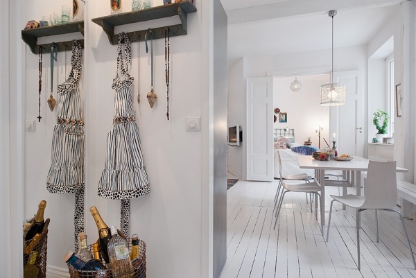 Apartament suedez modern alb Apartament modern suedez alb purist