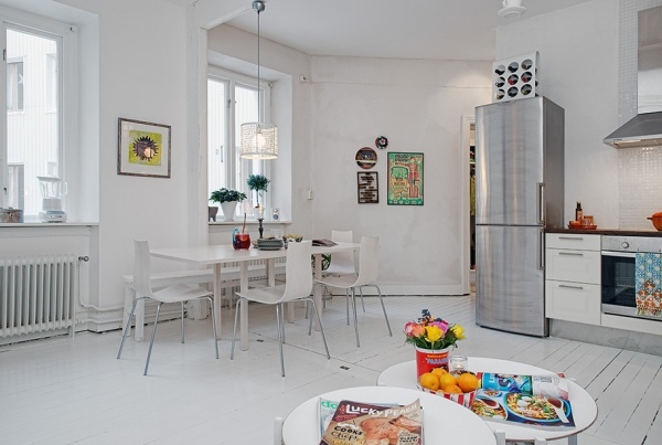 Locuind în mobilier alb pur Locuind în mobilier alb pur Suedia