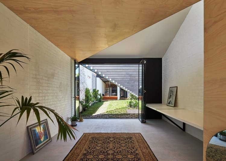 clinker-paint-white-interior-interior-hall-hall-entry-lift-and-slide-door-glass