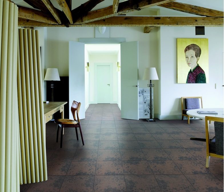 Pardoseala din plută în sufragerie în stil rustic modern Parchet din plută-așezare-hol-design-cameră-stil-rustic-living