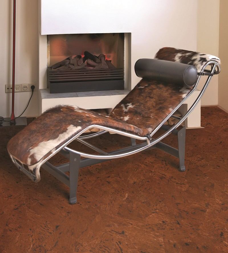 Pardoseala din plută cu un bob atrăgător lângă șemineu Parchet plută-așezare-living-șemineu-scaune înclinate-stil industrial