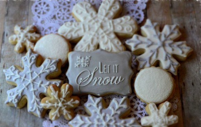 Ar trebui să ningă prăjituri de turtă dulce Fulgi de zăpadă-diferite-forme-Let-It-snow