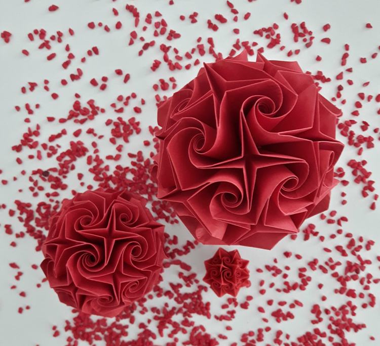 Kusudama Curler Ball Roșu Decor de Ziua Îndrăgostiților